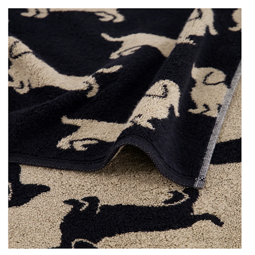 zwarte teckel handdoek 50x100_2 - kopie